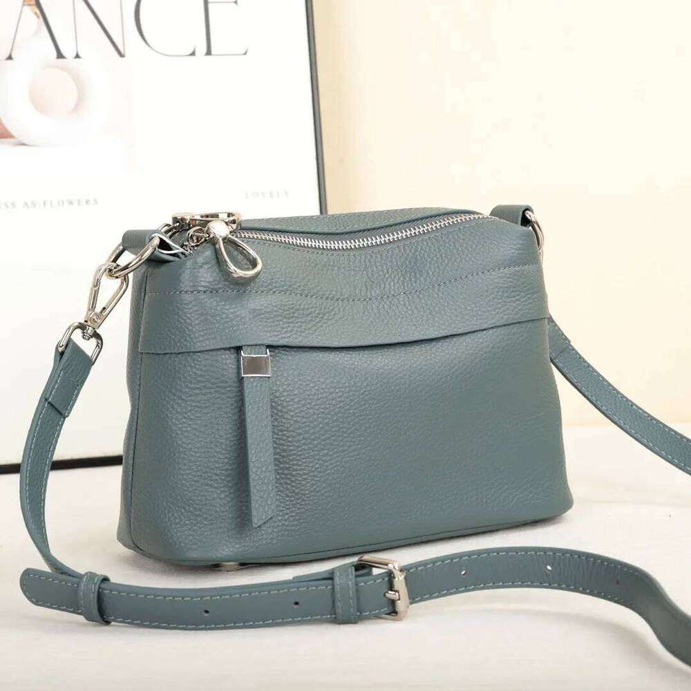 Head Layer Cowhide Leather Women's Shoulder Crossbody Large Capacity Multi Compartment Handbag Casual Practical Armpit Bag
