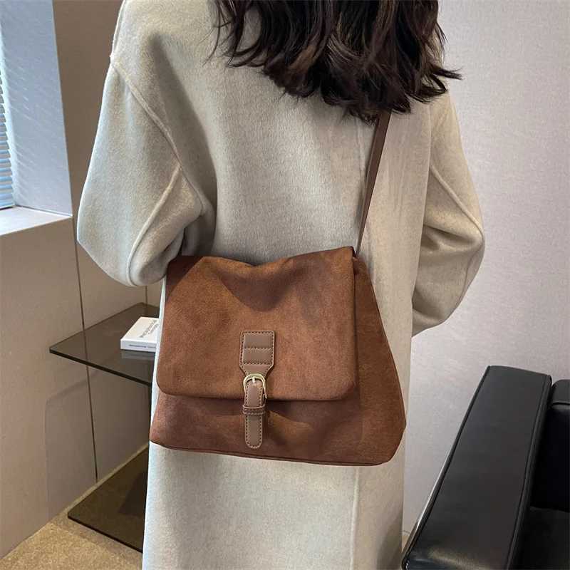 2025 Matte Textured Shoulder Bag - Womens Vintage Square Crossbody Purse Spacious Boho Chic Handbag with Adjustable Strap W250602