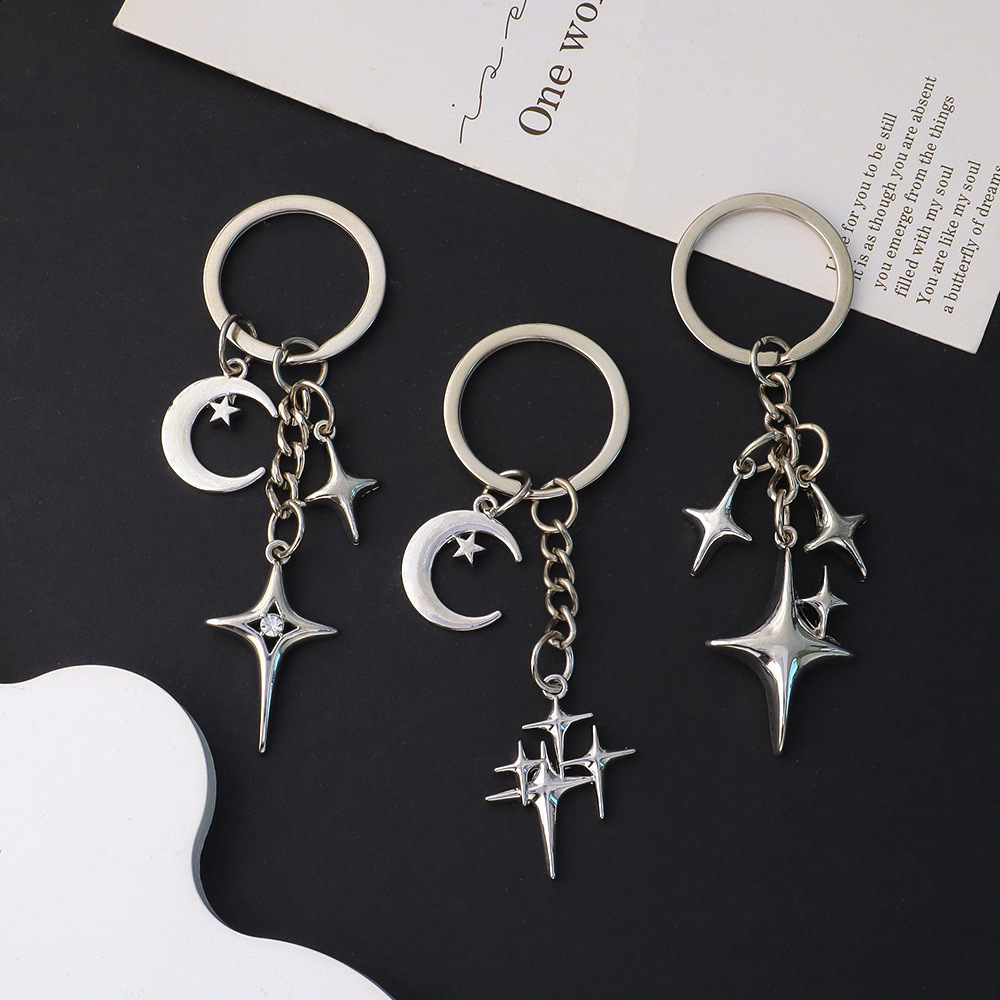 Creative Moon Star Pendant Keychain Lucky Four-Pointed Star Tassel Key Ring Simple Bag Charm for Women 250408