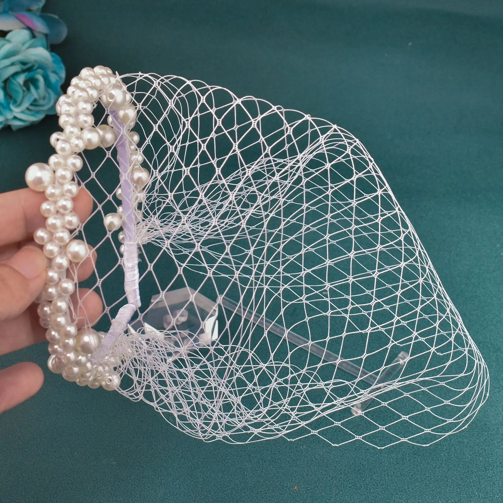JM26 Tulle Cage Veil with Pearls Wedding Birdcage Veil with Headband Face Cover Bride Headdress Wedding Accessories Mariage 250530