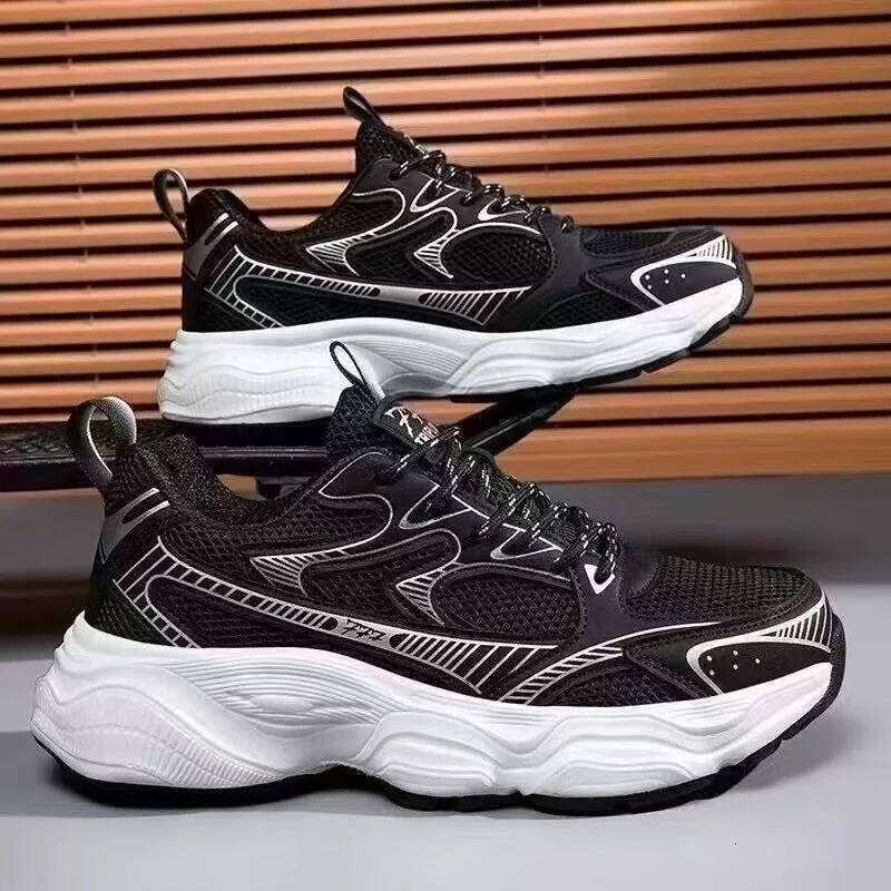 2025 New Dad Trbottomy Sneakers Men's Outdoor Sports Summer Breathable Thick-Soled Casual Shoes