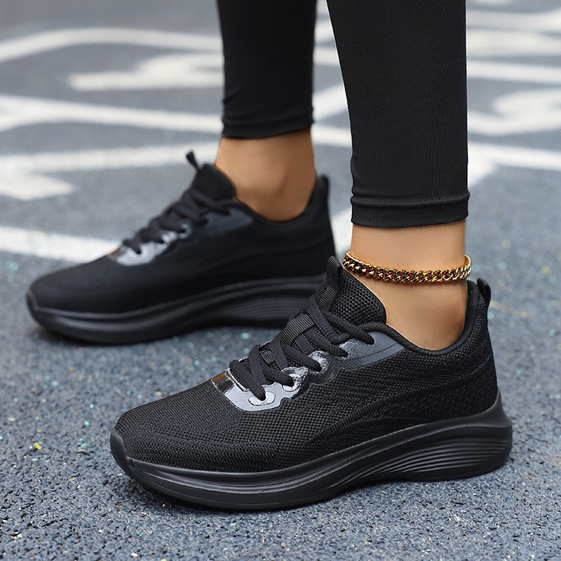 Spring And Autumn Women Soft Sole Sports Students Professional Ultra Light Shock Absorbing Running Shoes Breathable Mesh Casual Shoes For Middle Schoo