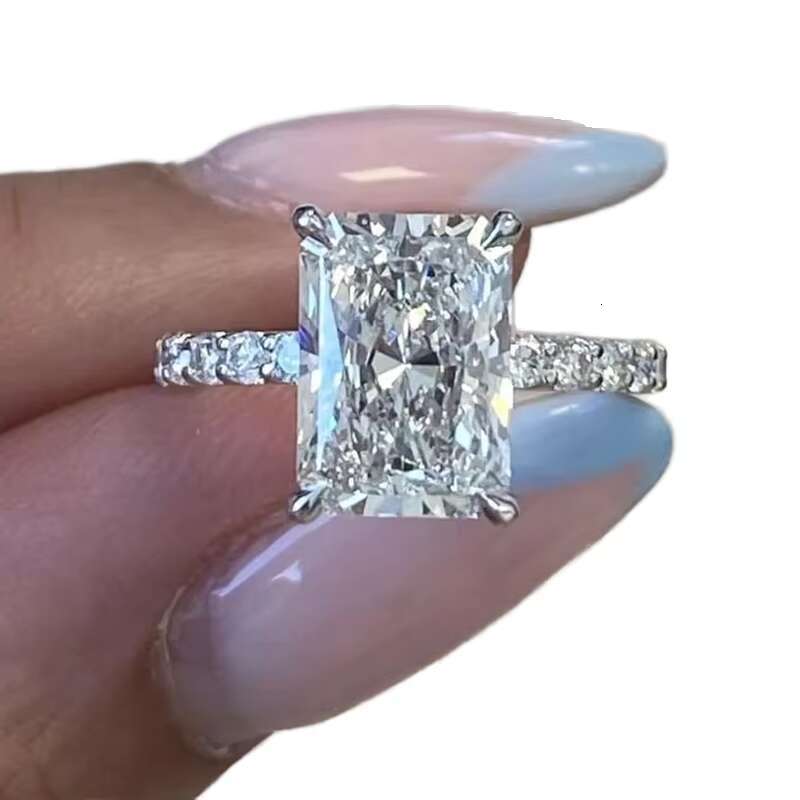 18K Gold Solid CVD VVS Clarity 1CT 2CT 3CT 4CT 5CT Radiant Cut Diamond Engagement Ring for Wedding Ring A