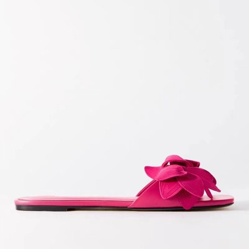 2025 designer slides Women's Flats slippers Summer sandals Sexy Flowers Square Toe Slip on Slipper for Women Shoes sandles Casual Womens sliders 