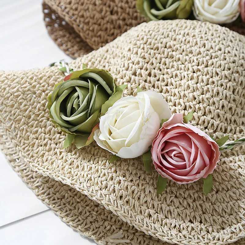 Womens Summer Hat Flower Straw Sun Hat Lady Breathable Sunshade Foldable Seaside Holiday Beach Accessories Korean Style New W250602