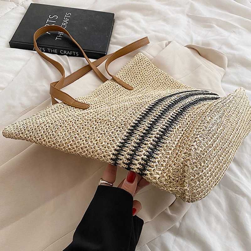 Vintage Str Rattan Woven Bags Handmade Summer Beach Bags Ladies Large Capacity Shoulder Bag Bohemia Travel Handbags Totes sac Y250603