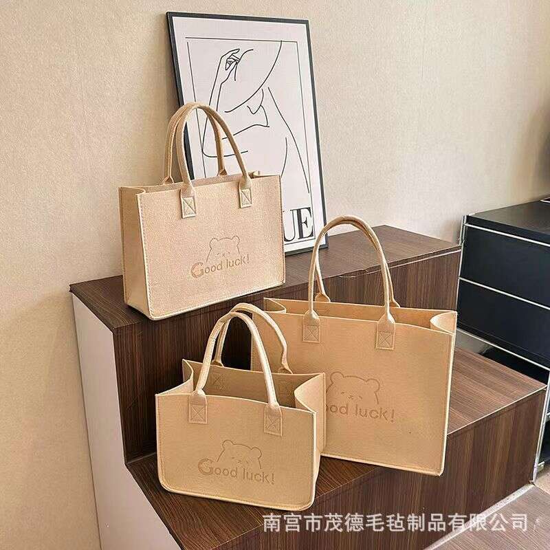 New Cute Bear Large Capacity Felt Shopping Single Shoulder Tote Bag