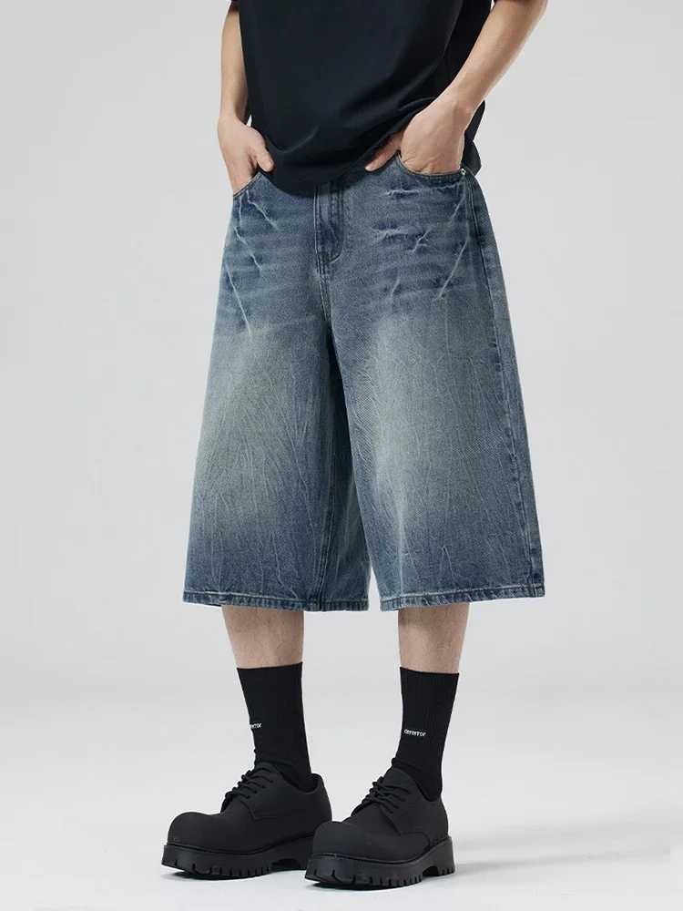 New Summer Oversized Wide Shorts Men Lightning Cracked Loose Y2k Jeans Washed Streetwear Trendy Baggy Calf-length Denim Pants T250603