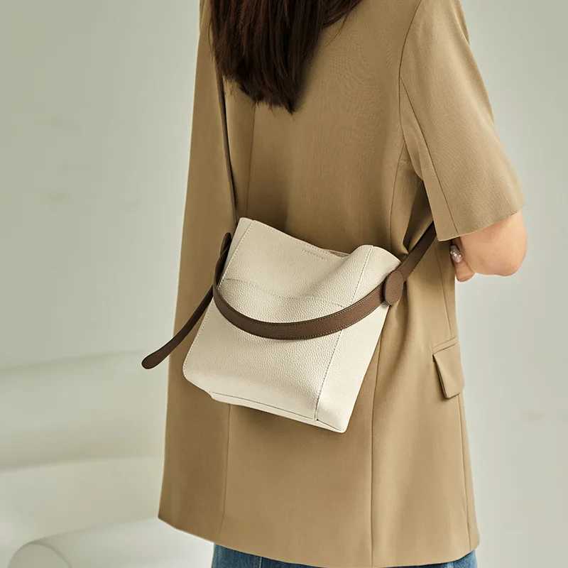 Narandu Bag 2024 New High-end Portable Bucket Bag Womens Messenger Bag Leather Womens Bag Single Shoulder W250602