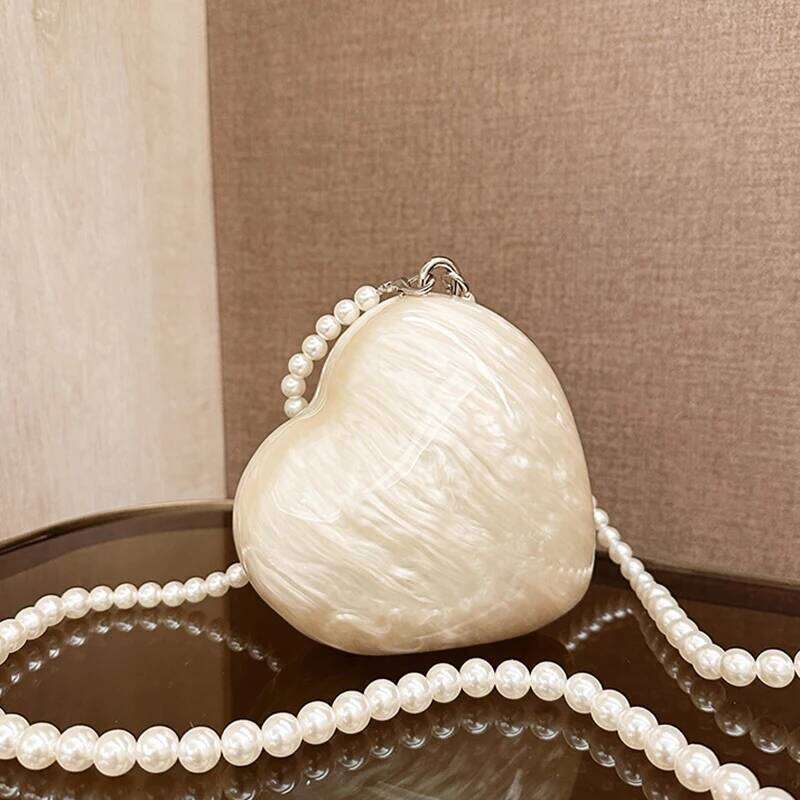 Hearts Designer Acrylic Clutch Pearl Chains Women Evening Party Bag 2025 New Fashion Shoulder Crossbody Bags Small Purse