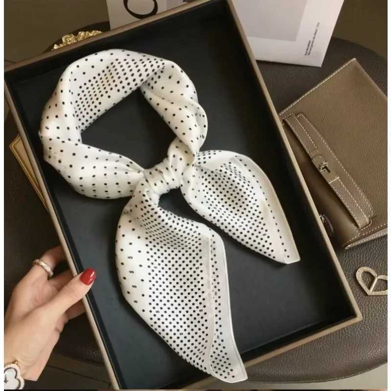 68cm French Retro 5 Polka Dot Scarf Womens Spring and Summer New Imitation Silk Scarf Fashion Versatile Headscarf Shawl W250602