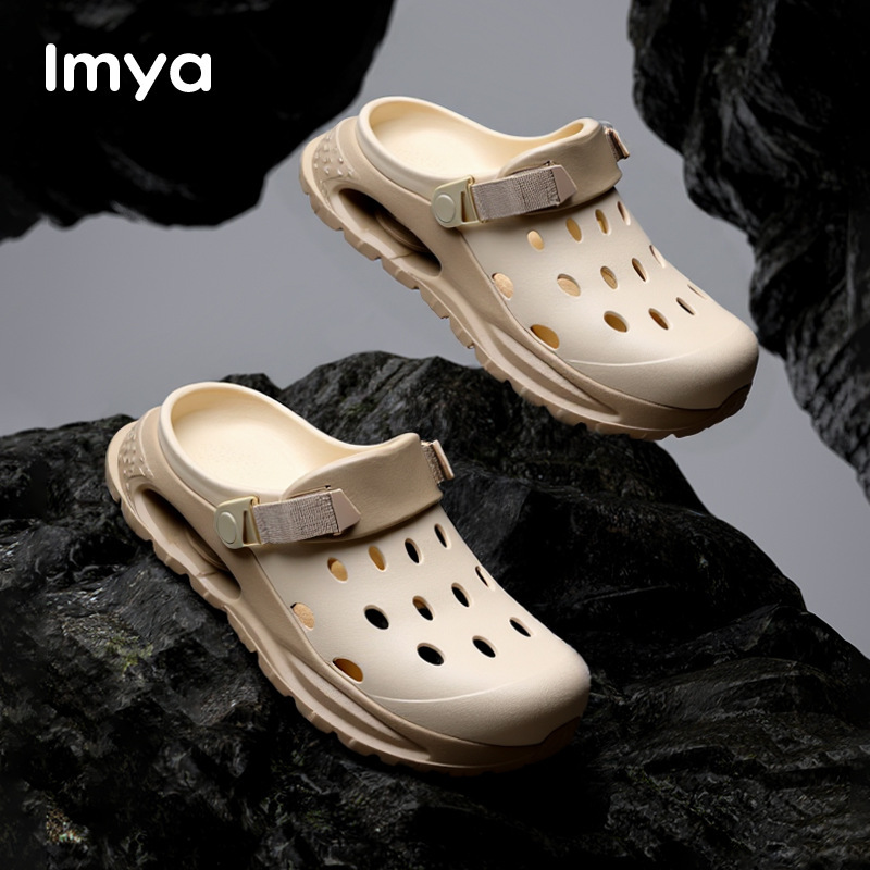 designer Men's EVA Clogs Summer Outdoor Thick Sole Comfortable Sandals Beach Breathable Non-Slip Odor-Resistant Closed-Toe Slippers
