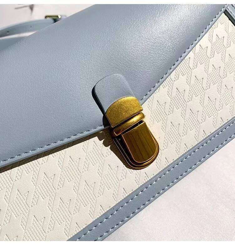 Autumn Quality Textured Leather Square Women Handbag Lady Purse Shoulder Messenger Female Underarm Armpit Casual Bag