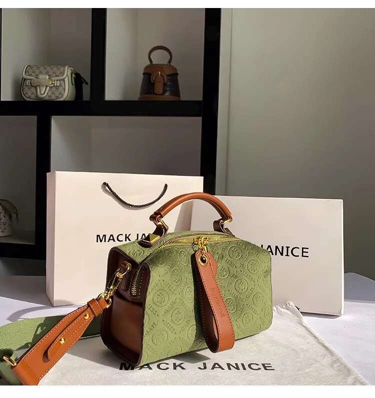 Autumn Winter Veet Pillow Fashion High Quality Women's Handbag Lady Purse Shoulder Messenger Female Casual Bag