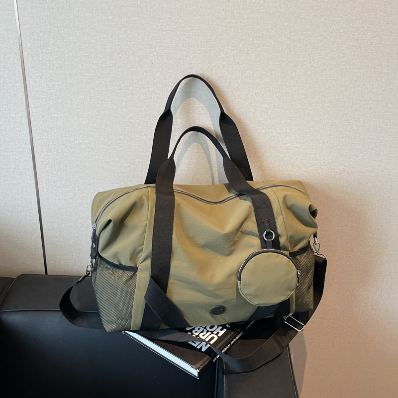 Fashion Versatile Handbag for Women Veet Casual Lightweight Large Capacity Shoulder Tote Travel Commuter Women's Bag