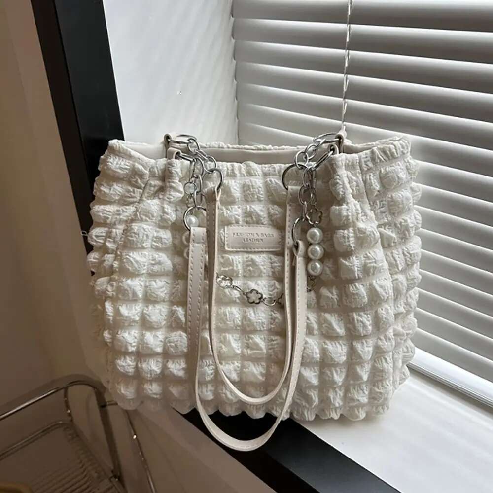 2025 new pleated cloud velvet cotton pad designer crossbody bag, quilted checkered shoulder bag suitable for women and girls shopping bag 4