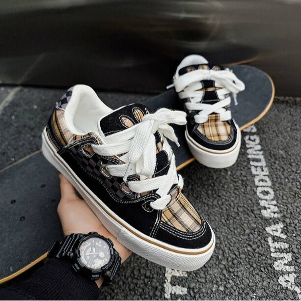 2024 New Style Student Couple Low-top Vulcanized Bread Sneakers Women's National Trend Niche Sports Casual Men's Shoes X200