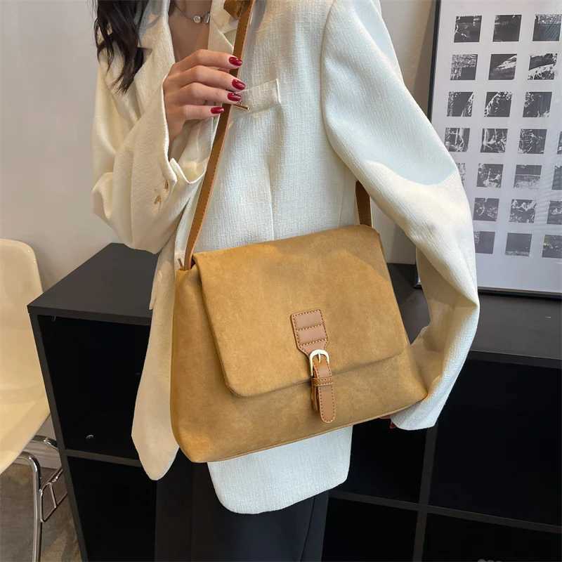 MOODS Retro Crossbody Bags For Women Flap Shape Messenger Bag Soft Leather Pure Color Shoulder Shopper Totes 2024 New In Handbag W250602