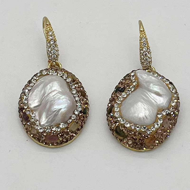 Hypoallergenic Sterling Silver Pearl Stud Earrings: Elegant Classic Design for All Occasions