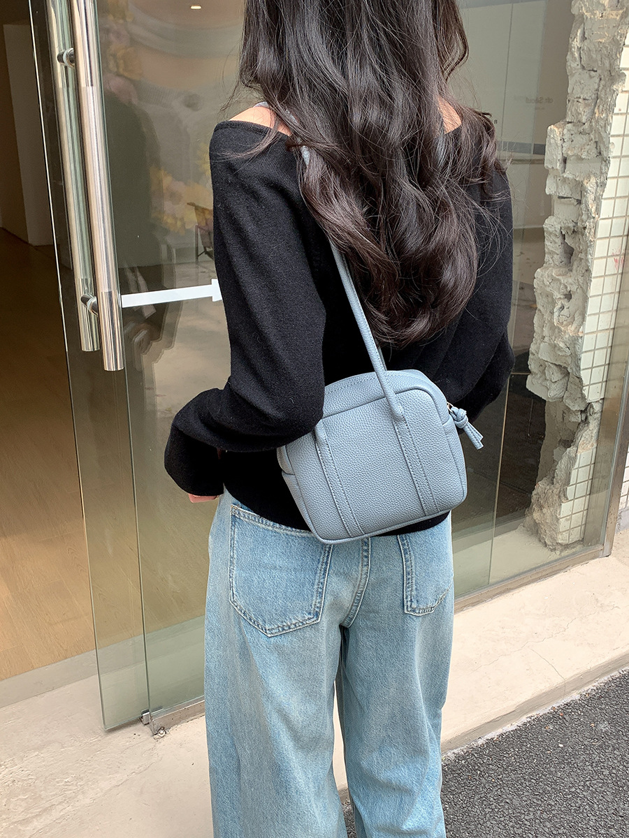 Shoulder Bag Women's New Fashion Versatile Niche Matte PU Leather Minimalist Square Bag