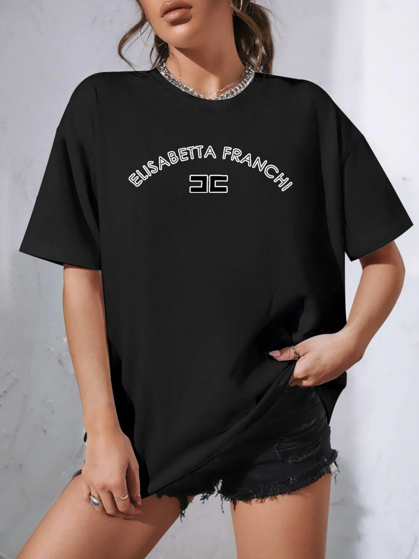 Women's Casual Style Printed Pattern Short Sleeved Designer T-shirt for Spring and Summer Seasons Fashion Summer T-Shirts Tops