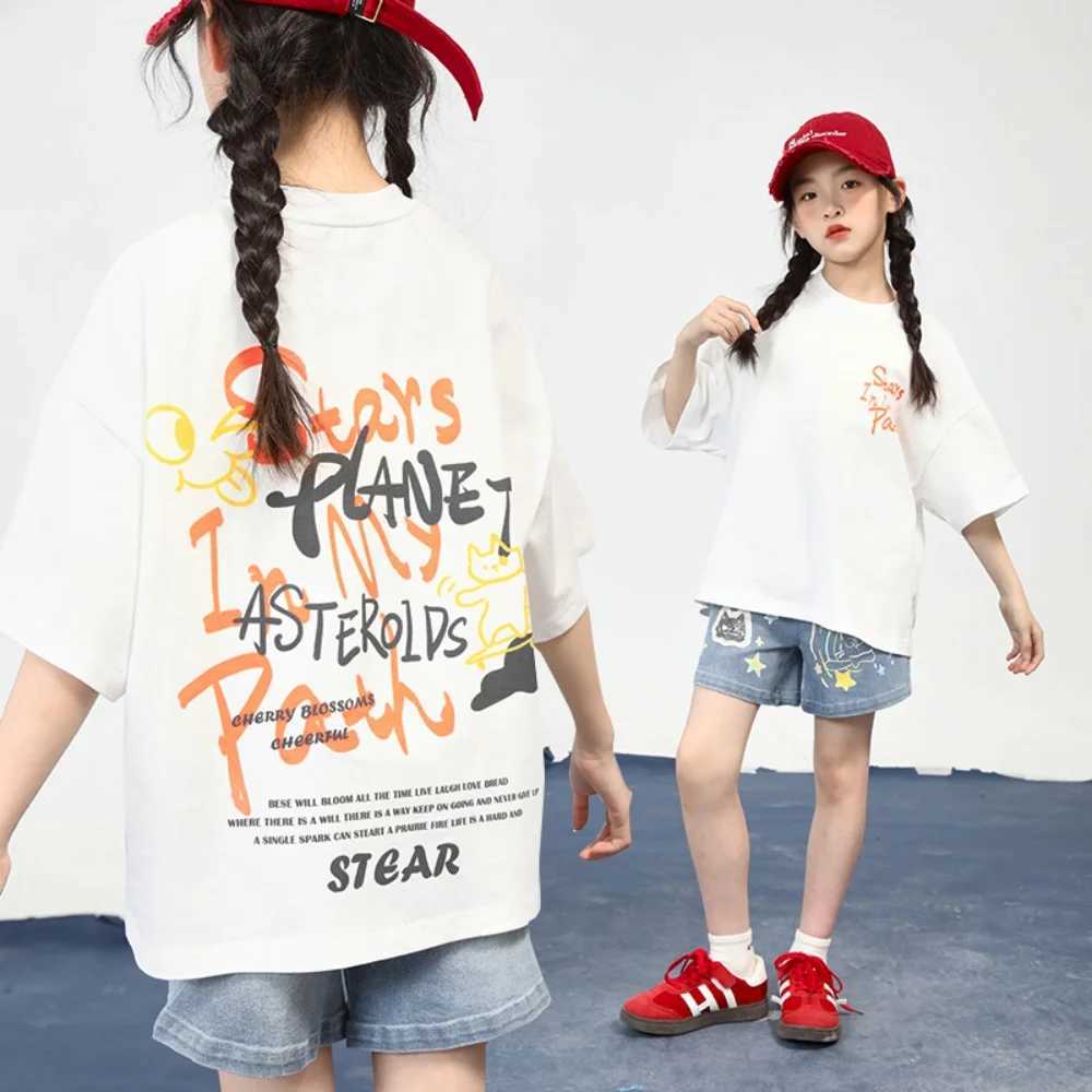 2025 new childrens half-sleeved T-shirt for summer clothes for women medium-sized childrens short-sleeved T-shirt for men T250603