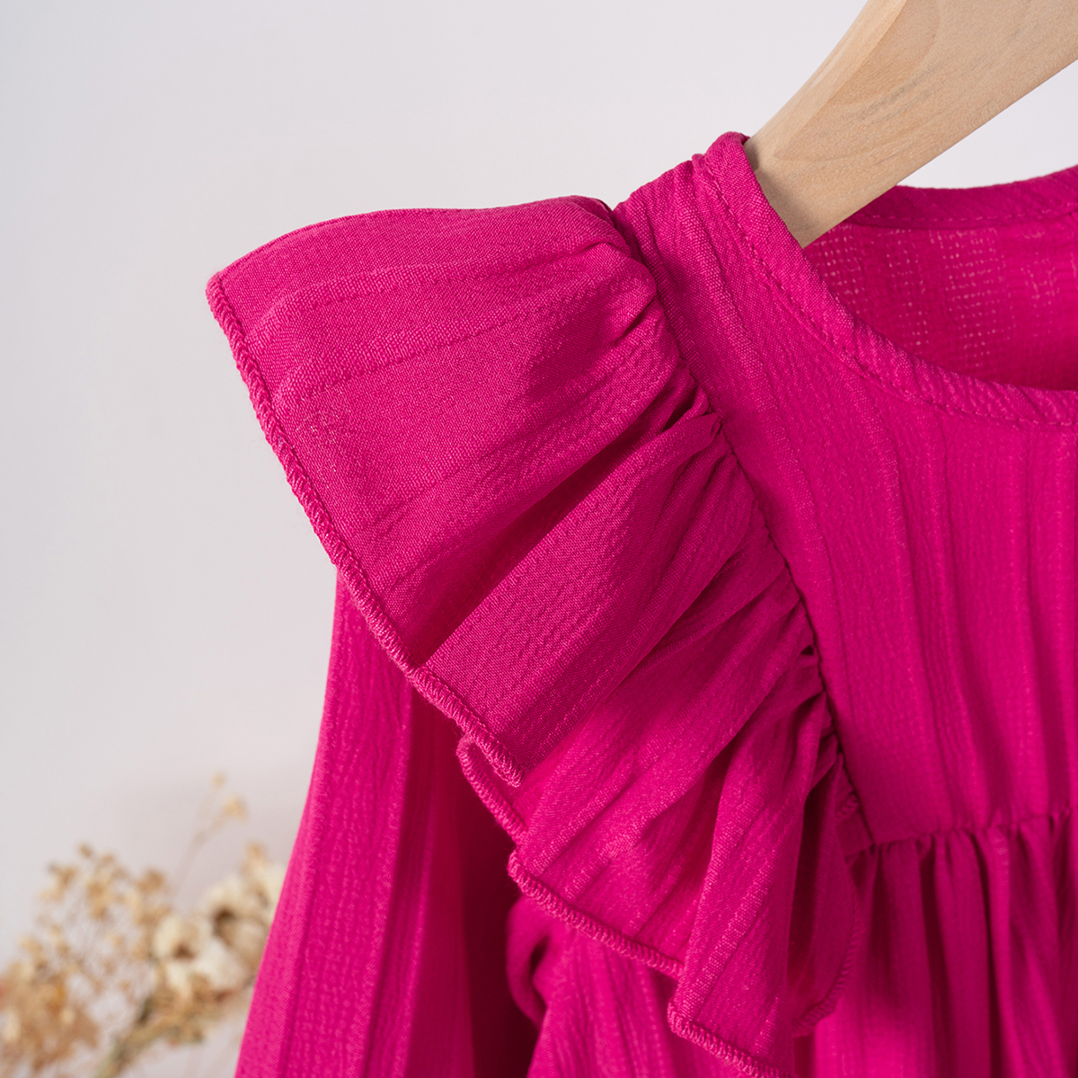 Baby girl's spring and autumn casual dress in A-shape is perfect for daily wear or gatherings, making it an ideal choice for parties and celebrat