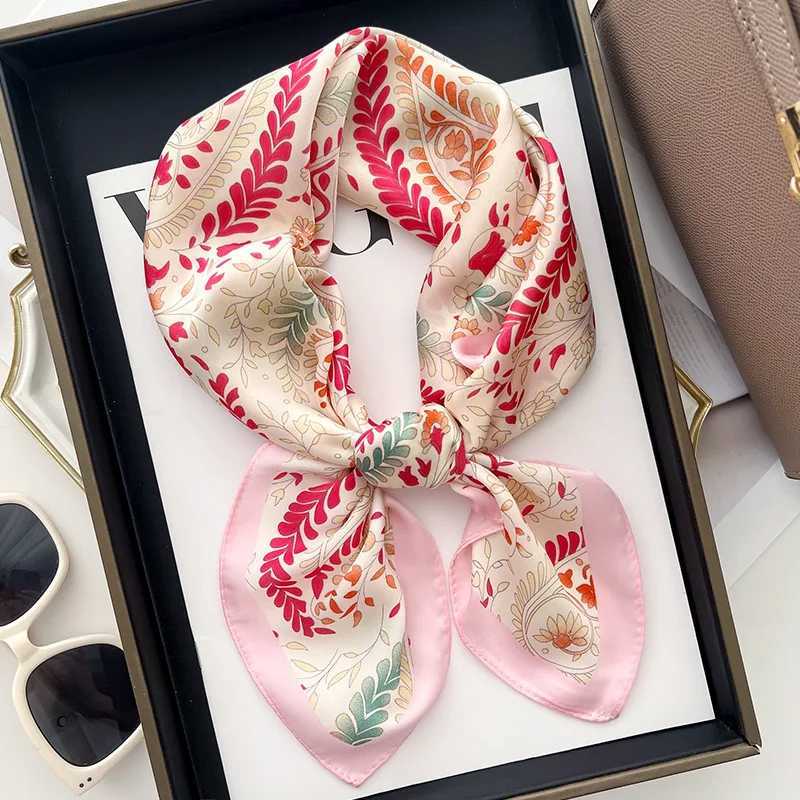 Design Shawl Neckerchief 2024 Square Silk Scarf for Women Fashion Flower Print Satin Hand Bag Wrist Wraps Lady Scarves Bandana W250602
