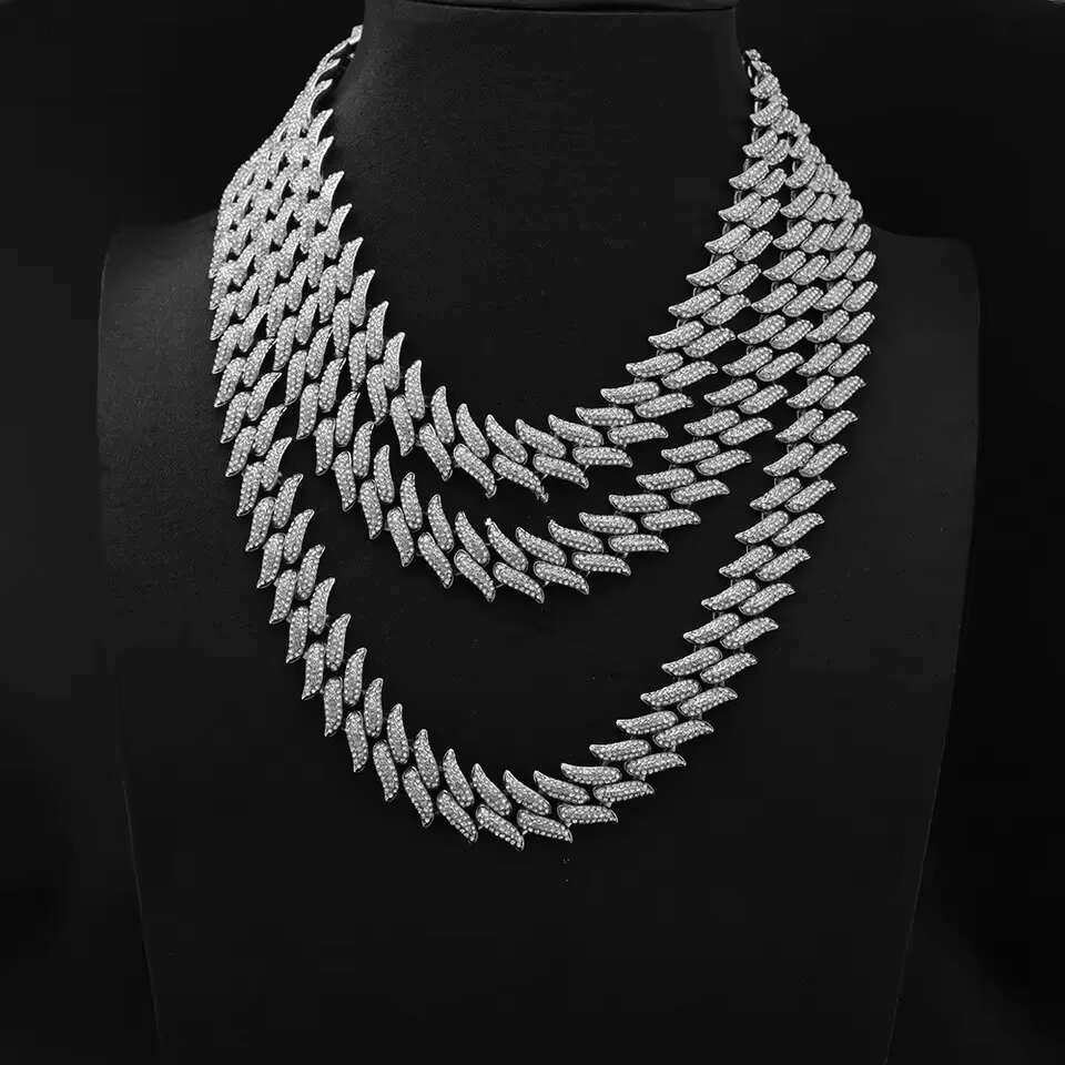 Popular Jewelry Iced Out 925 Sliver 12mm Cuban Link High Quality Moissanite Diamond Hip Hop Men Cuban Chain Necklace