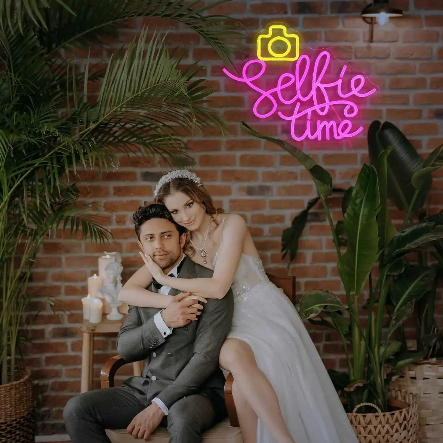 Selfie Time Neon Sign LED Camera Neon Light Sign Adjustable Brightness USB Photographic Studio Bedroom Room Decor Party GiftsXJ250602