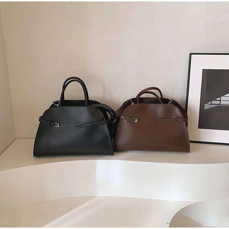 Belt Design Handbag Vintage Brand Women s Large Capacity New Sier Metal Tote Soft Leather Shoulder Messenger Bag bag
