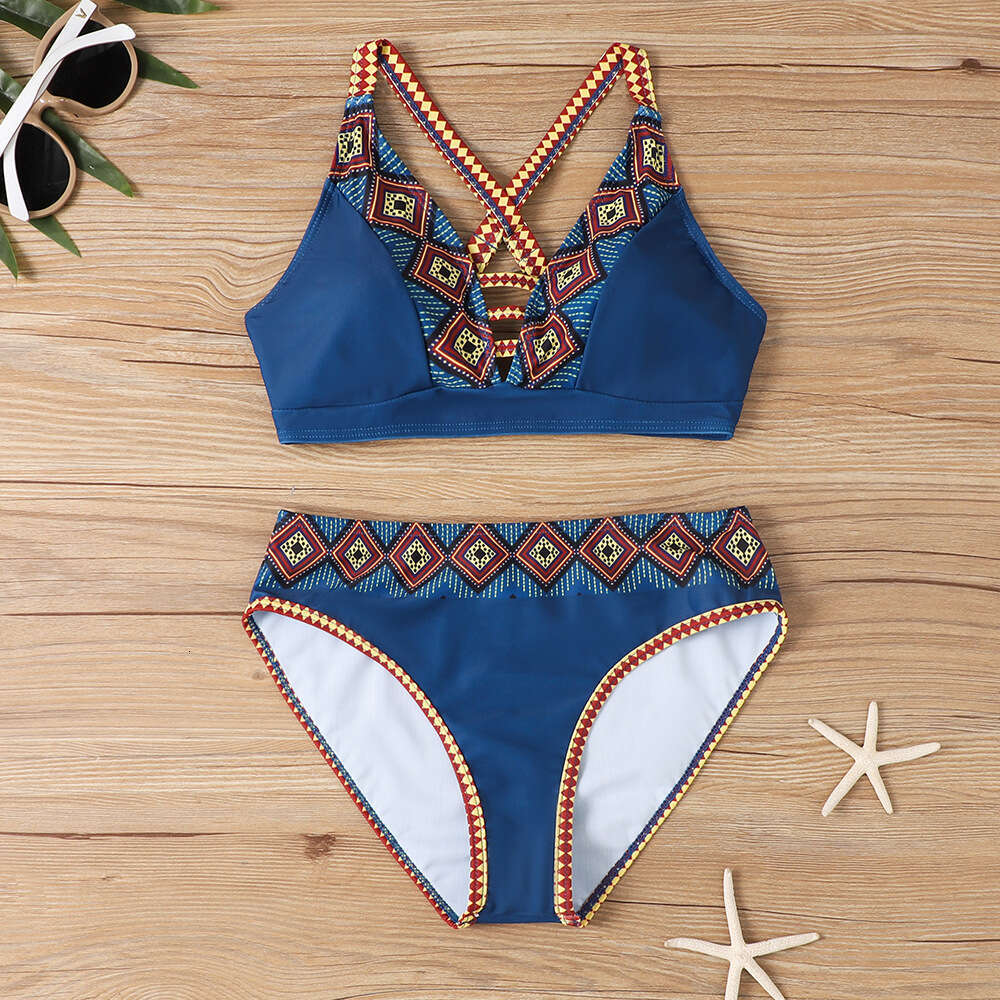 Luxury Swimwear Luxury Swimsuit Designer Bathing Suit Beach Wear 2025 New Style Color Gradient Stitch Bikini Set with Visible Stitching New Product Ne