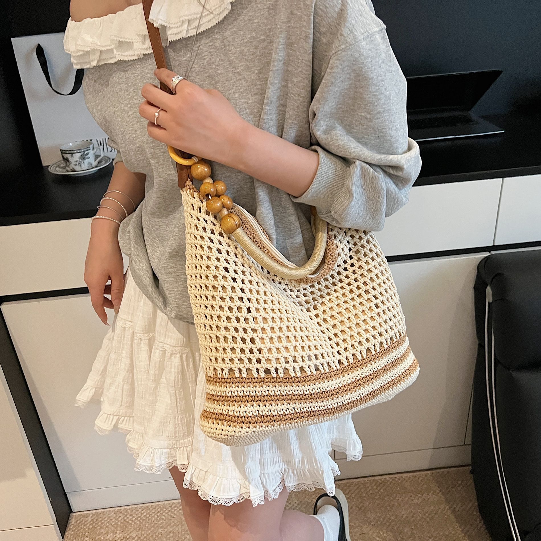 designer Beach Vacation Lazy Style Woven Bag for Women 2025 Summer New Large Capacity Versatile Straw Tote Bag