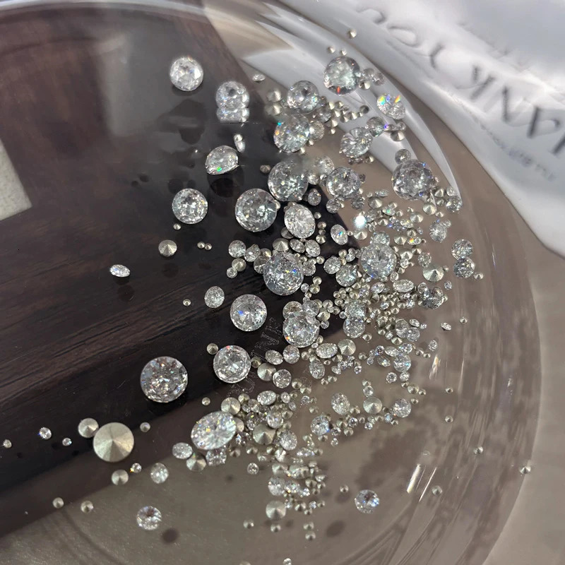 20/50/100Pcs 1-6mm Round Sparkling Zirconia Pointed Bottom Drill Bottom Rhinestones Nail Art Decoration Manicure Tool Accessory 250528