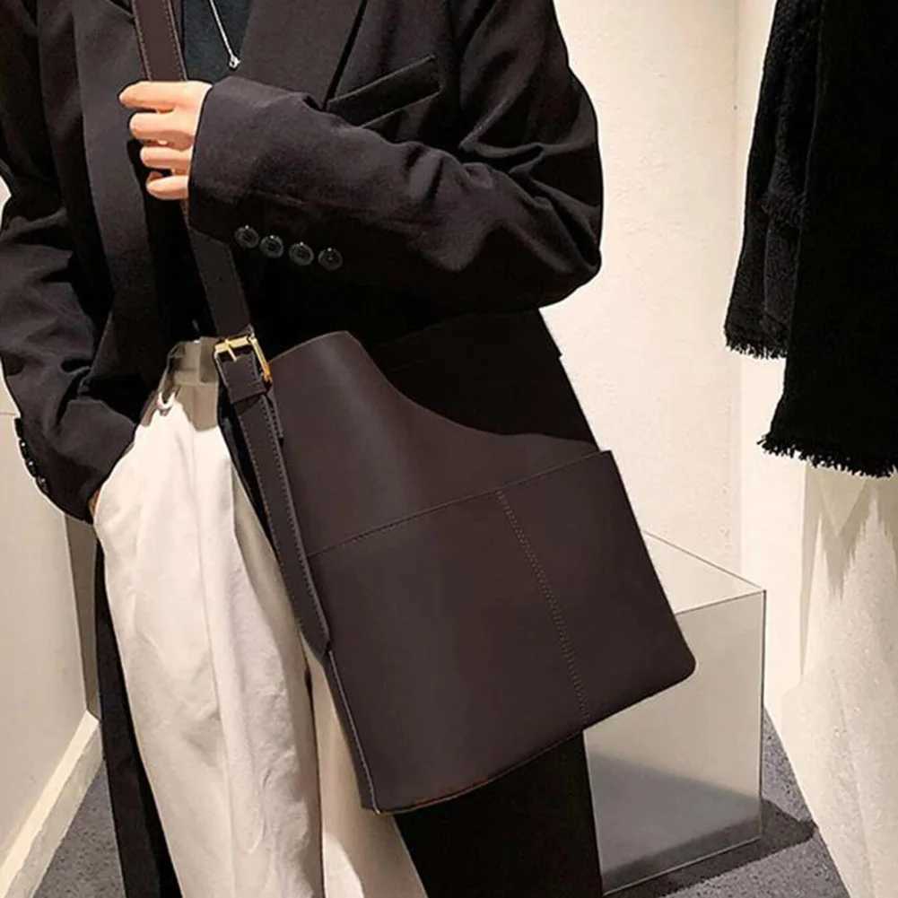 Women Leather Bucket Bag Multi Pocket PU Crossbody Bag Fashion Shoulder Tote Bag Messenger Bag Outdoor Travel Bag W250602