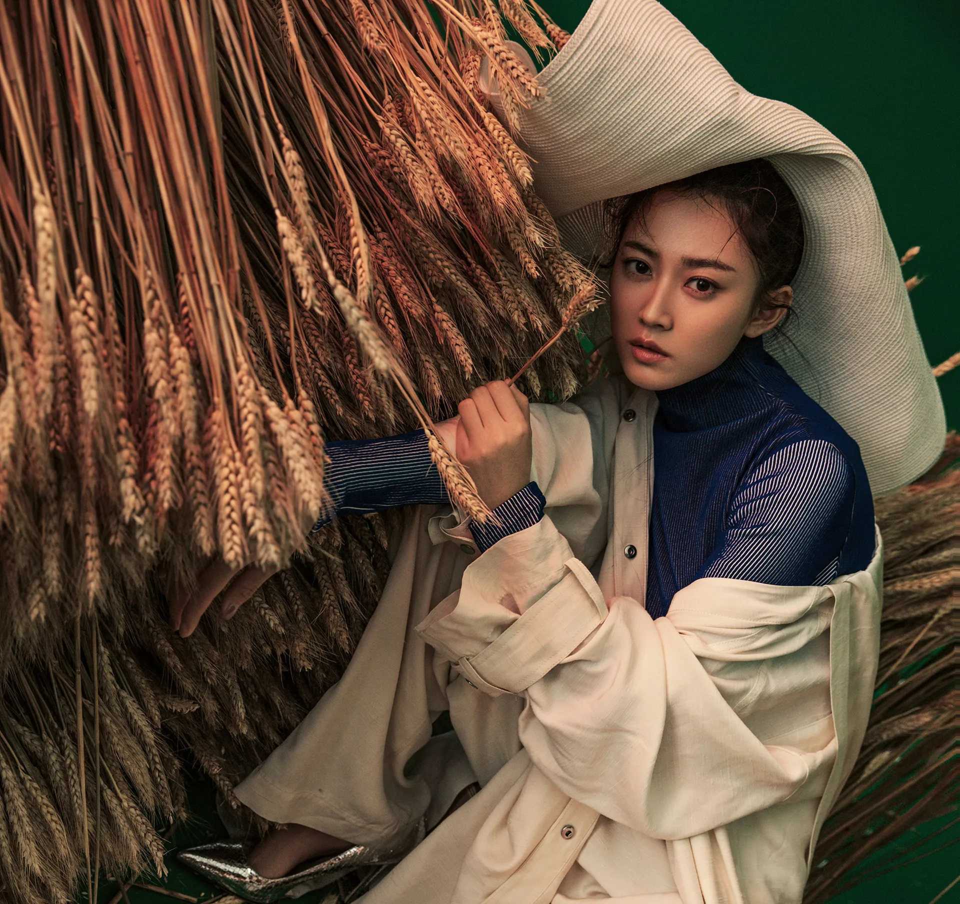 60CM Diameter Big Brim Hat Womens Sunshade Sun Hat French Men Women Beach Travel Straw Hat Summer Foldable Sun Hat Wholesale W250602