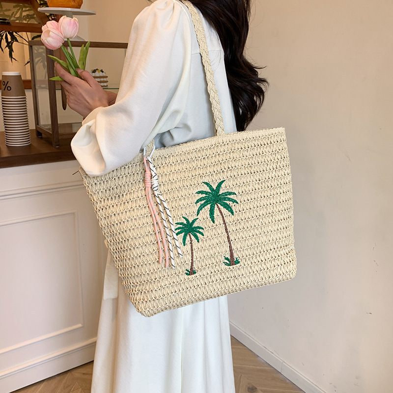 designer 2025 New Handmade Coconut Tree Embroidered Straw Bag Beach Vacation Tote Large Capacity High-end Shoulder Handbag
