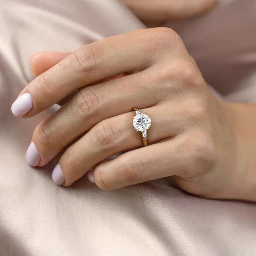 Wholesale Custom 14K White Golid Gold Six Claws Moissanite Ring Gra Certified 2ct 8mm D Color Moissanite Engagement Rings