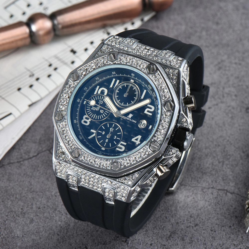 Great quality men Designer WristWatches life waterproof male Luxury Dial 43mm quartz Watchs no612