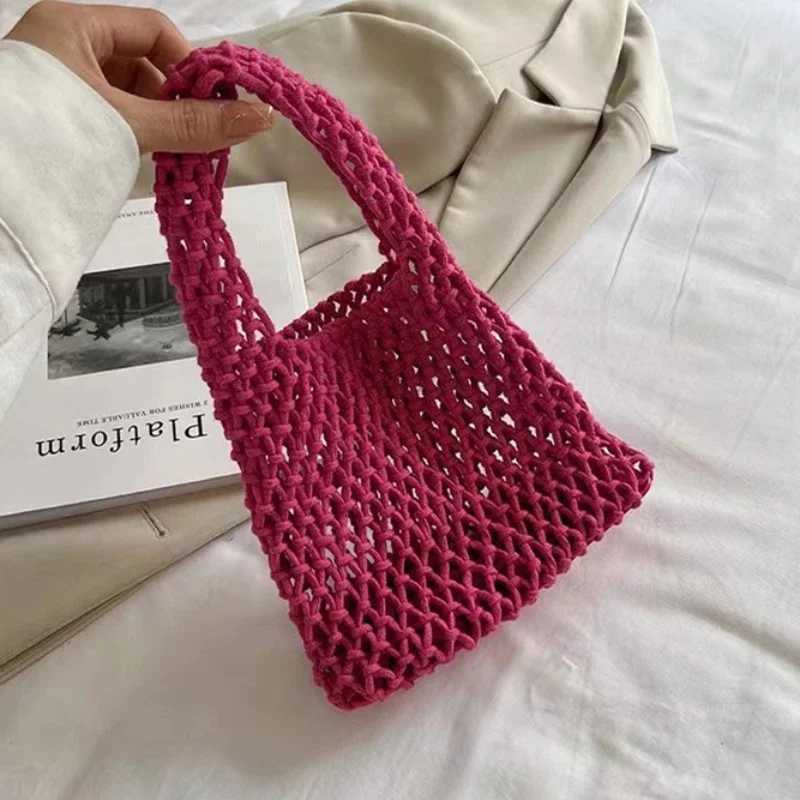 Summer Hand Woven Knitting Beach Shoulder Bag Hollow Out Handbag Ladies Knitting Rope Underarm Bag Y250603