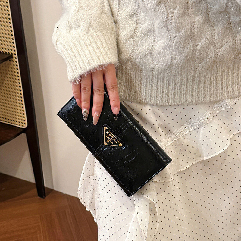 Long Wallet for Women New Fashion Versatile Simple Niche Design Clutch bag Multi-Card 2025 Designer Package Slot ID Holder Bag