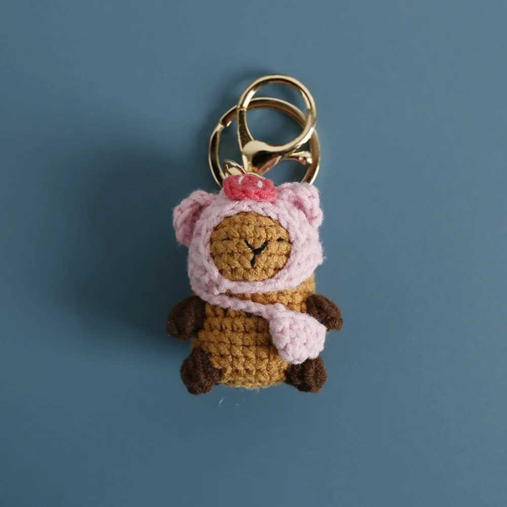 Cute Knitted Capybara Keychains Creative Knitting Capybara Doll Crochet Keyrings for Car Keys Kapibala Keychain for Bag Pendant XJ250602