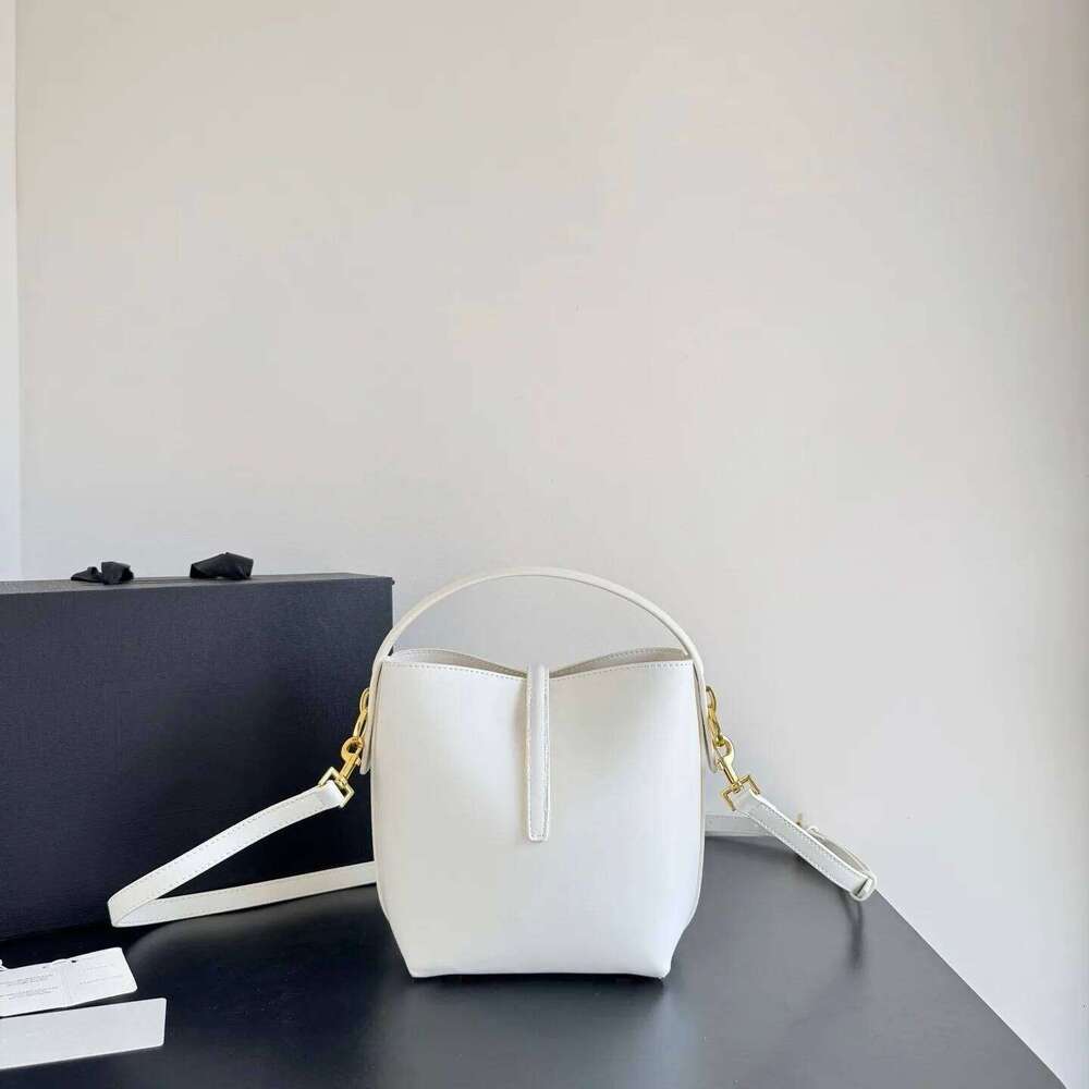 New Series Large Capacity Plain Weave Bucket Crossbody Bag