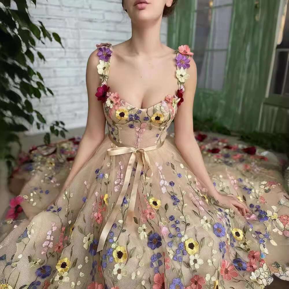 New Women's Fashion 3D Flower Embroidered Bodycon Sexy Dress B5