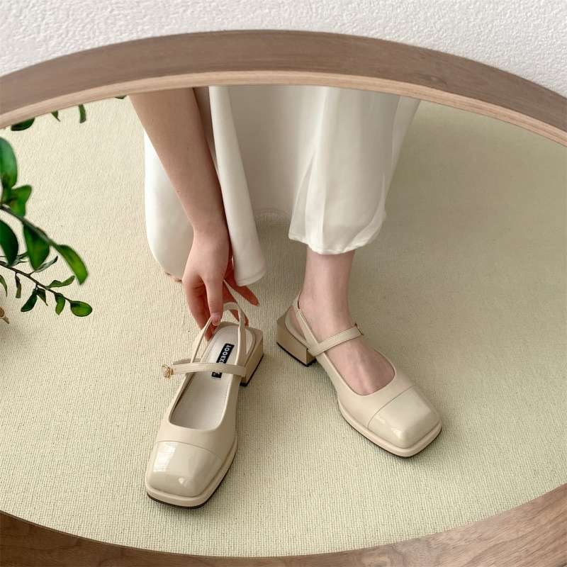 Women's Peep Sandals Summer 2025 New Fairy Style Gentle Single Versatile Chunky Heel Square Toe Mary Jane Shoes ddmythur