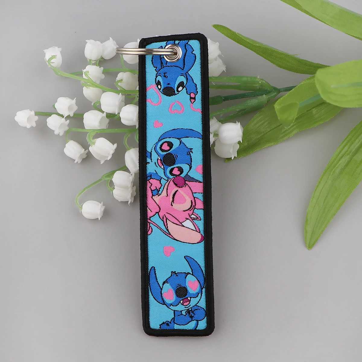 Cute Stitch Keychains Key Tag Blue Alien Keyrings for Car Keys Bags Women Men Kids Accessories Gift Keychain Keyring Jewelry XJ250602