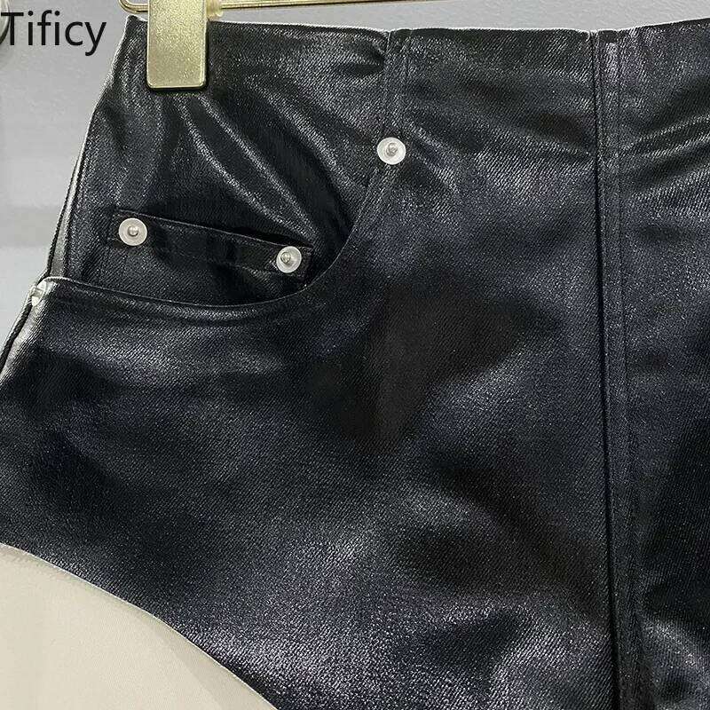TIFICY Street Women's New High Waisted Zipper Shapewear Denim Coated Flat Corner Pocket Color Blocked Shorts