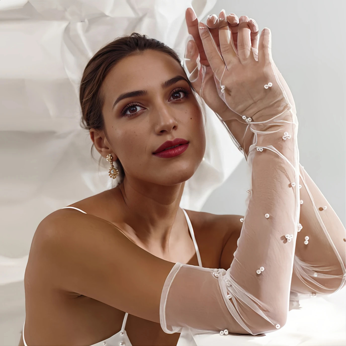 Vintage Transparent Wedding Gloves Pearls Long Elbow Mittens Mesh Arm Covers Women Party Bridal Dress Accessories Po VPM07 250530