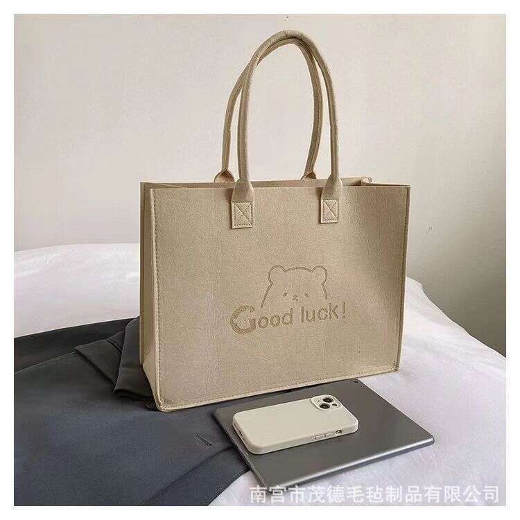 New Cute Bear Large Capacity Felt Shopping Single Shoulder Tote Bag