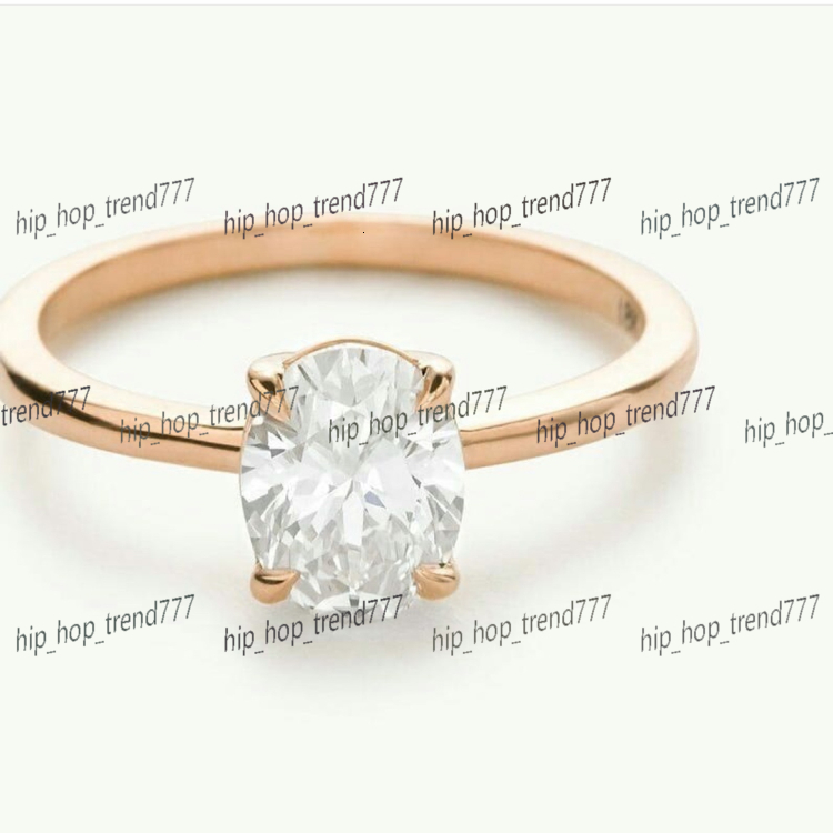 Wholesale Classic Engagement Rings High End Moissanite Diamond Rings Womens Fashion Jewelry